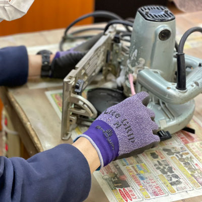 工具クリーニング中イメージ写真