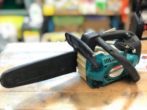 マキタ チェーンソー