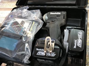 マキタインパクトドライバー