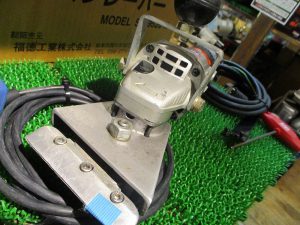 電動スクレーパー