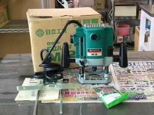 日立 ルーター M8