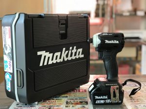 マキタ インパクトドライバー TD171DRGX_0830