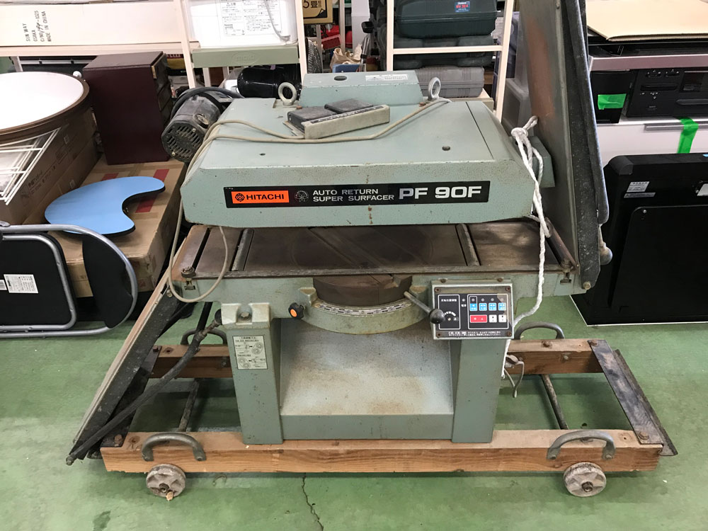 Hitachi_PF90F