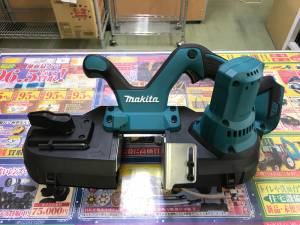 マキタ充電式バンドソーPB181D