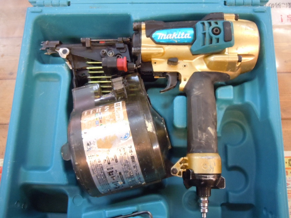 マキタ 限定釘打ち機