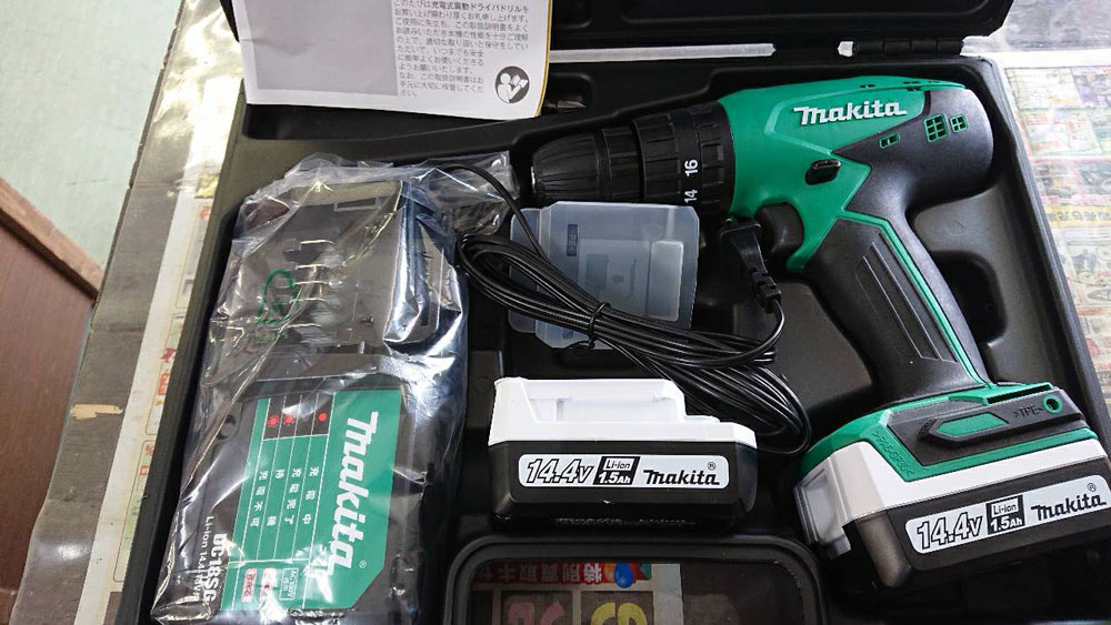 マキタ 充電式振動ドライバドリル M850DSX