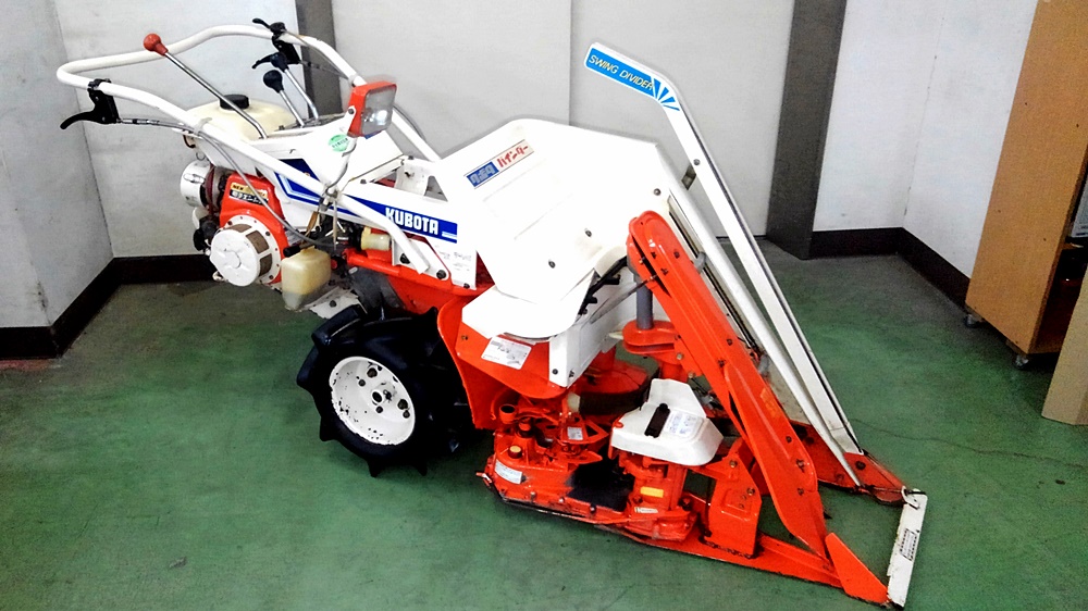 クボタ バインダー HF32