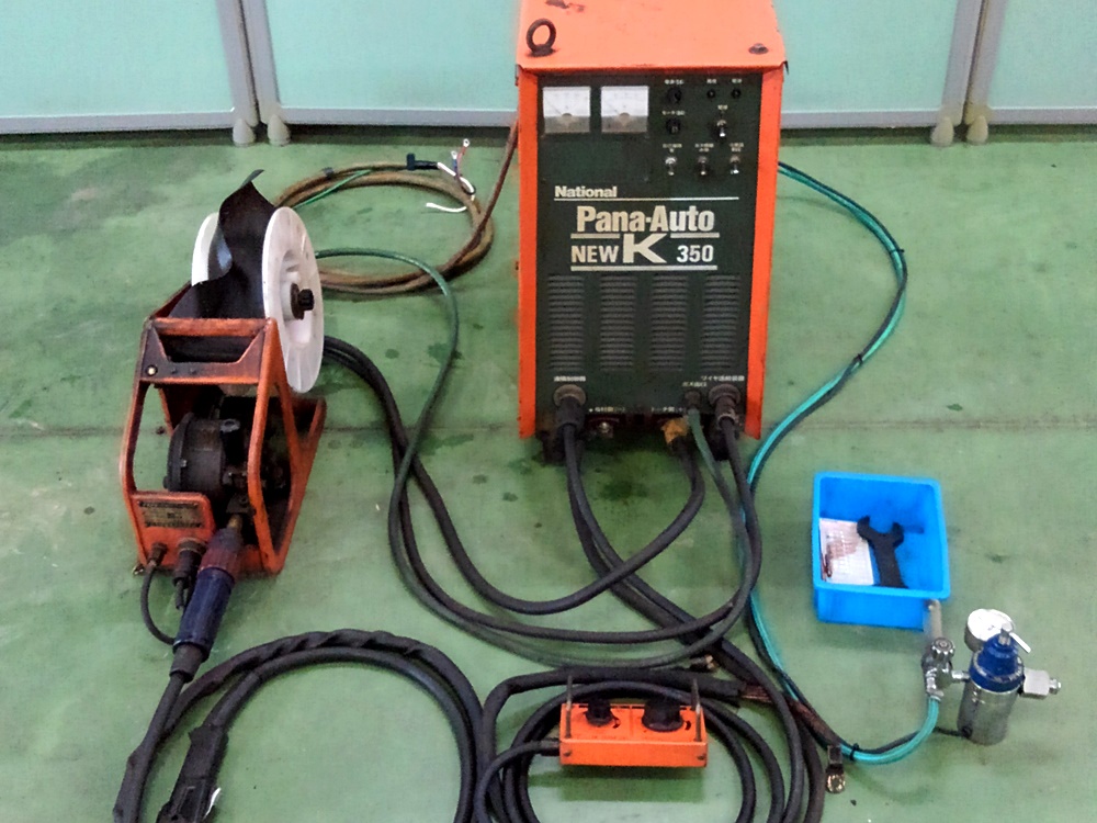ナショナル　半自動溶接機　YD-356KEC