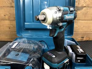 makita 充電式インパクトレンチ TW284DRGX