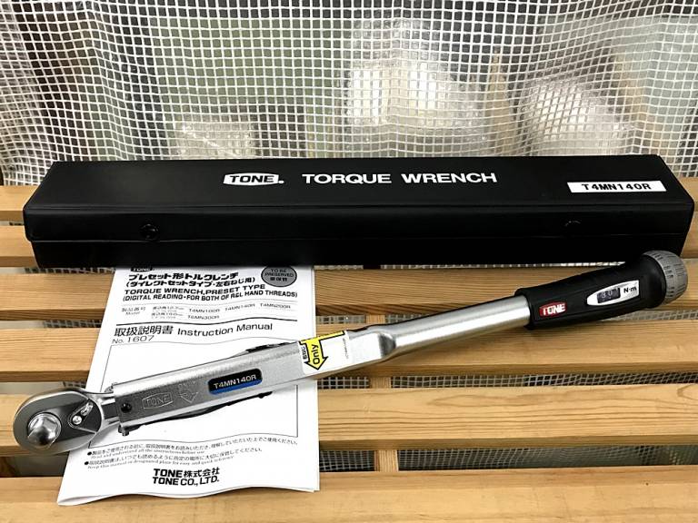 TONE プレセット形トルクレンチ T4MN140R
