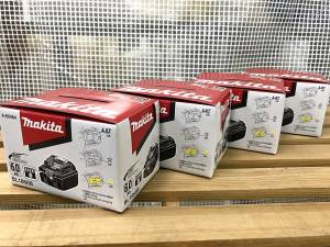 makita 純正バッテリー BL1860B 4個