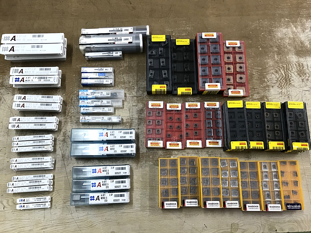 OSG SANDVIK スパイラルタップ エンドミル 旋削用チップなど