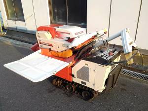 83.ミツビシ 三菱 ハーベスタ 脱穀機 FG65