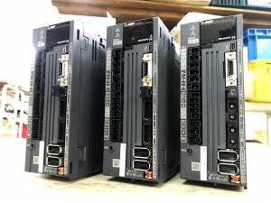 MITSUBISHI ELECTRIC 三菱電機 MELSERVO-J4シリーズ ACサーボアンプ MR-J4-70B-RJJ001