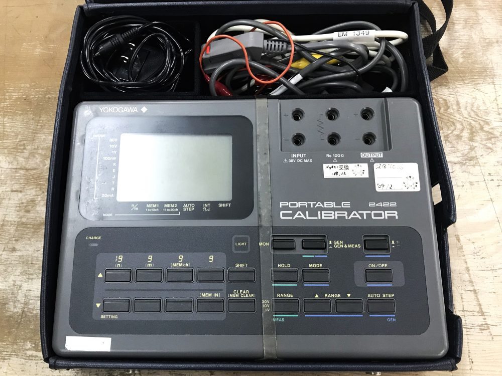 YOKOGAWA 横河計測 ポータブルキャリブレータ 2422