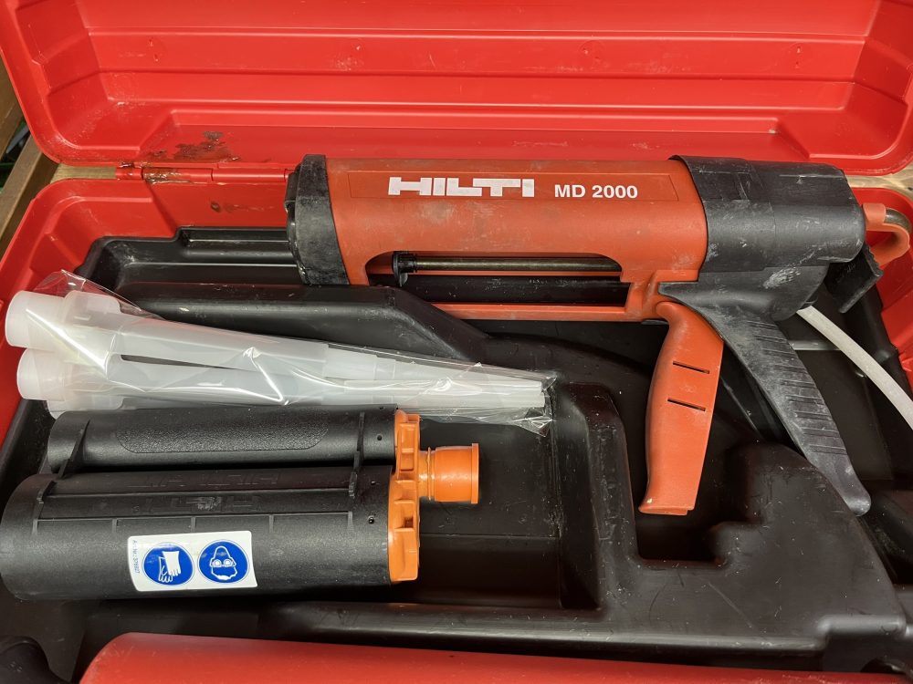 ヒルティ HILTI アンカー用手動ディスペンサー MD2000 中古品を現金買取りしました！