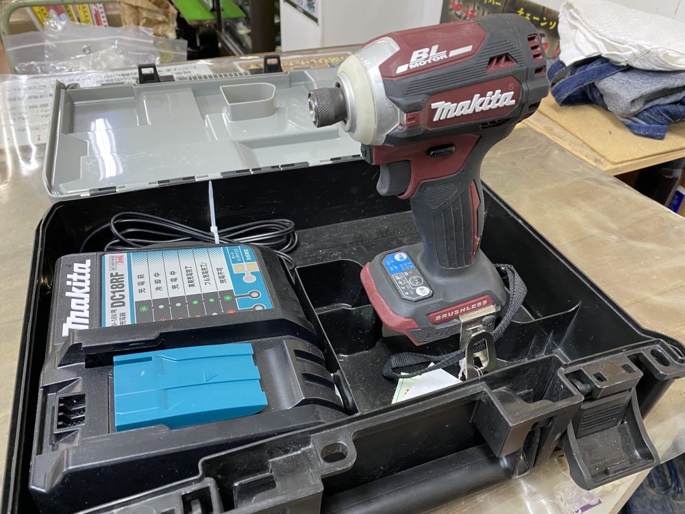 マキタ makita 充電式インパクトドライバ TD171D 中古美品を現金買取りしました!