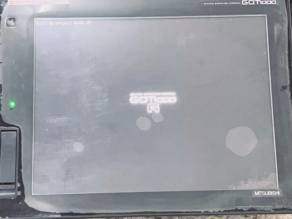 三菱電機 GOT1000 12.1型 SVGA TFTカラー液晶 表示器 GT1685M-STBA