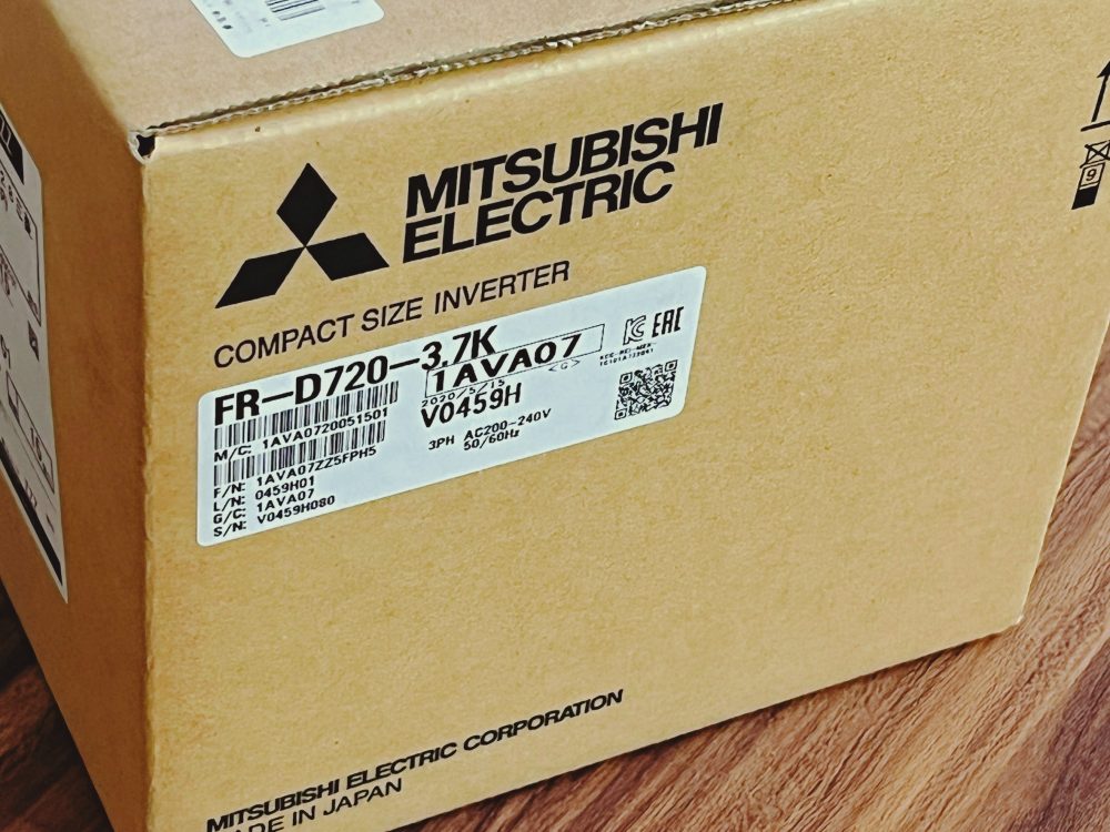 三菱電機 インバータ FR-D720-3.7K