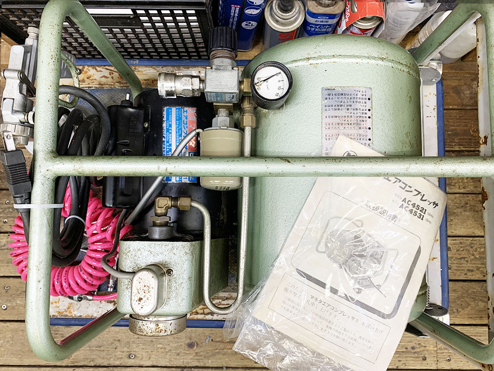 makita マキタ エアコンプレッサー AC4521