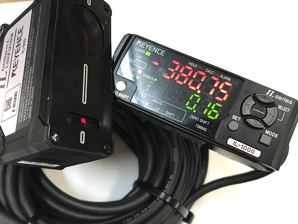 KEYENCE キーエンス CMOSレーザアプリセンサ センサヘッド アンプユニット IL-1000 IL-600
