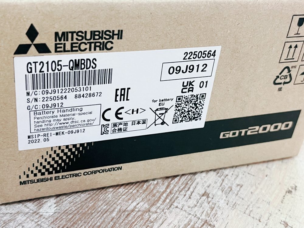 三菱電機 GOT2000 5.7型 QVGA TFTモノクロ液晶 GT2105-QMBDS