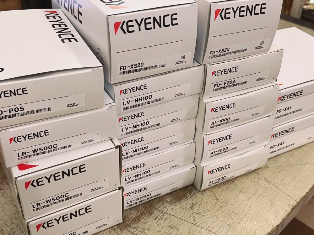 KEYENCE キーエンス センサ アンプ FD-XS20 LR-W500C