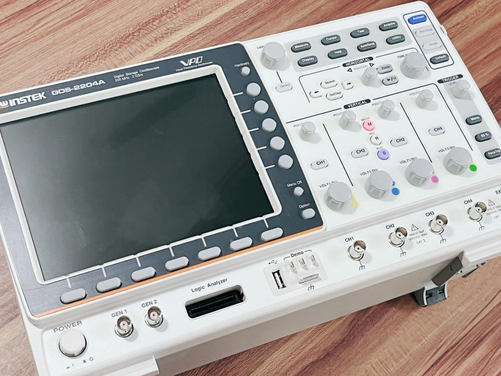 テクシオ TEXO デジタルストレージオシロスコープ GDS-2204A