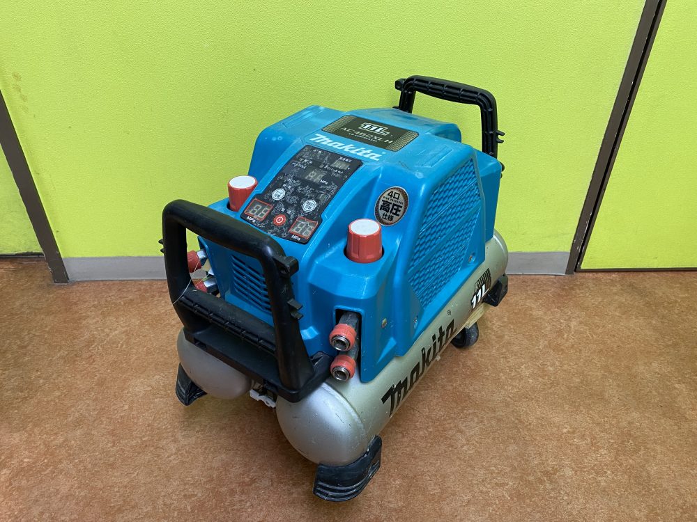 マキタ makita エアコンプレッサー AC462XLH 中古美品を現金買取りしました!