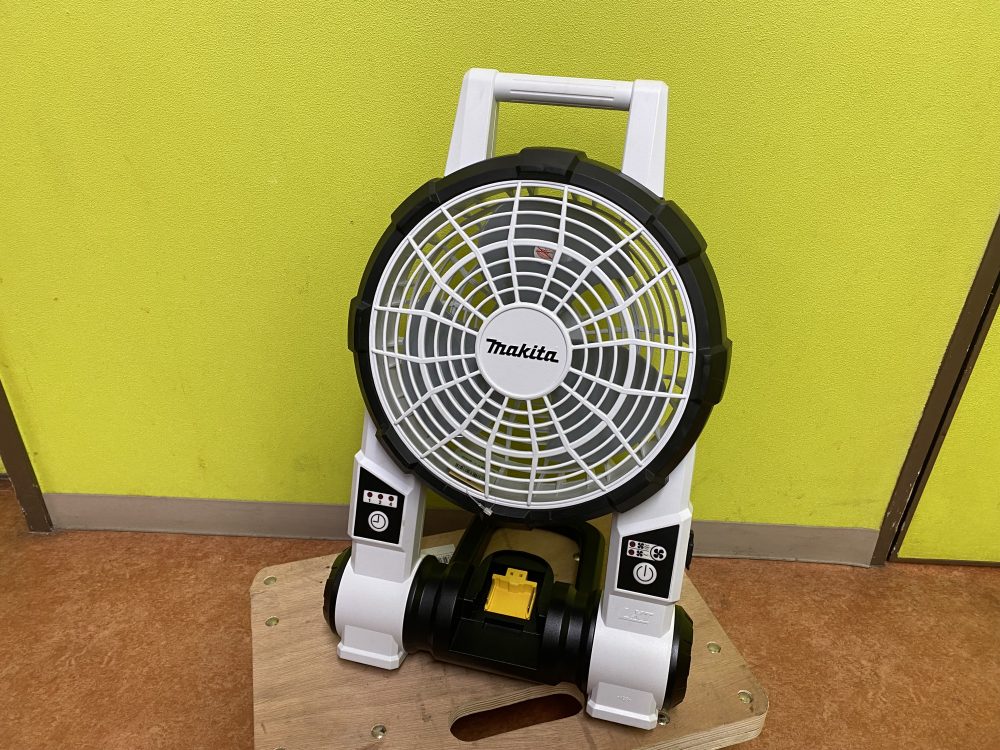 【豊橋新栄店】マキタ makita 充電式ファン CL201D 中古美品を現金買取りしました!