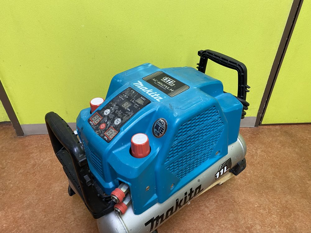 マキタ makita エアコンプレッサー AC462XLH 中古品を現金買取りしました!