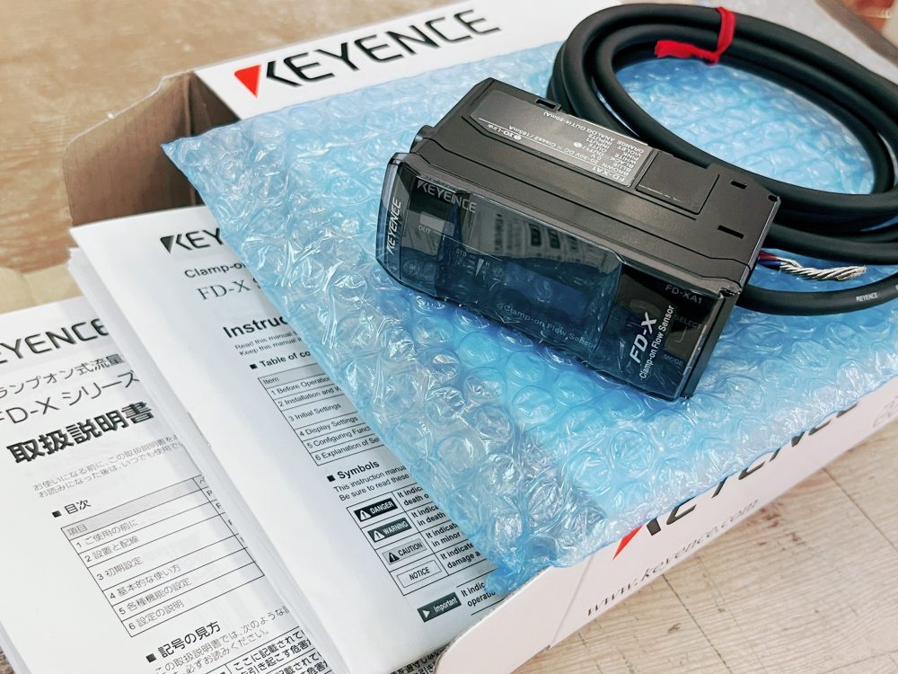 KEYENCE キーエンス クランプオン式流量センサ FD-XA1