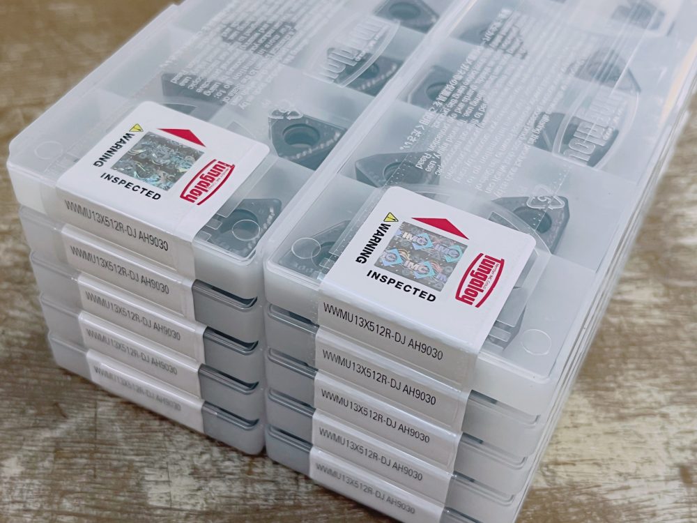 Tungaloy タンガロイ 切削加工 旋削 フライス加工用チップ WWMU13X512R-DJ AH9030