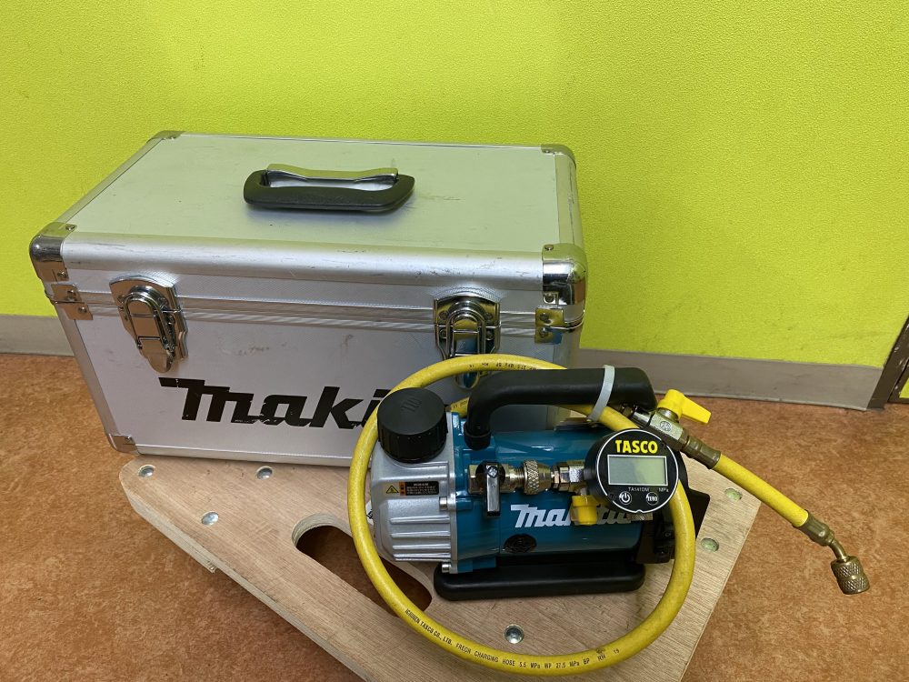 makita マキタ 充電式真空ポンプ VP180D をお買取させて頂きました！