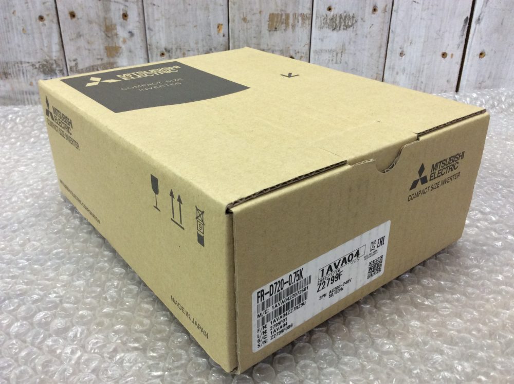 2023-04-24 MITSUBISHI 三菱電機 FREQROL-D700 インバータ FR-D720-0.75K