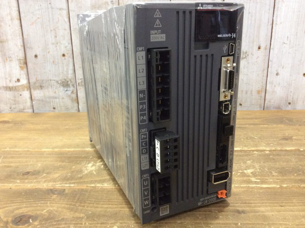 2023-04-15 MITSUBISHI 三菱電機 サーボアンプ 2019年製 MR-J4-200B