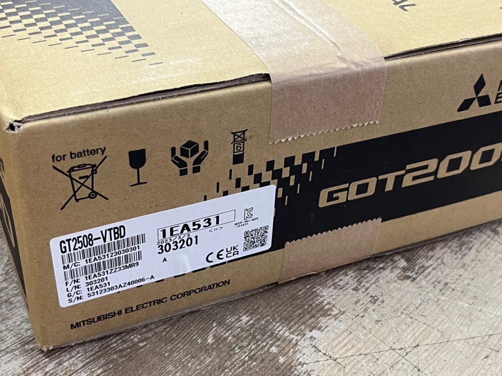 三菱電機 GOT2000 表示器 8.4型 タッチパネル GT2508-VTBD