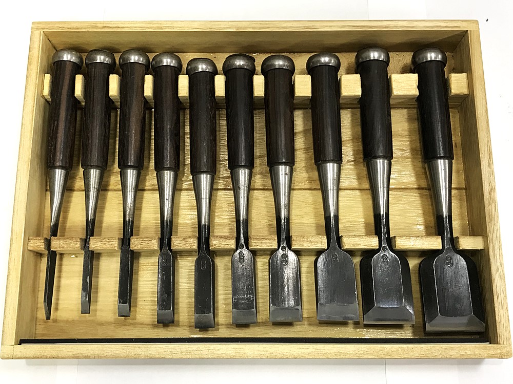 左市弘 在銘 追入鑿 10本組 中古品を宅配買取させて頂きました!