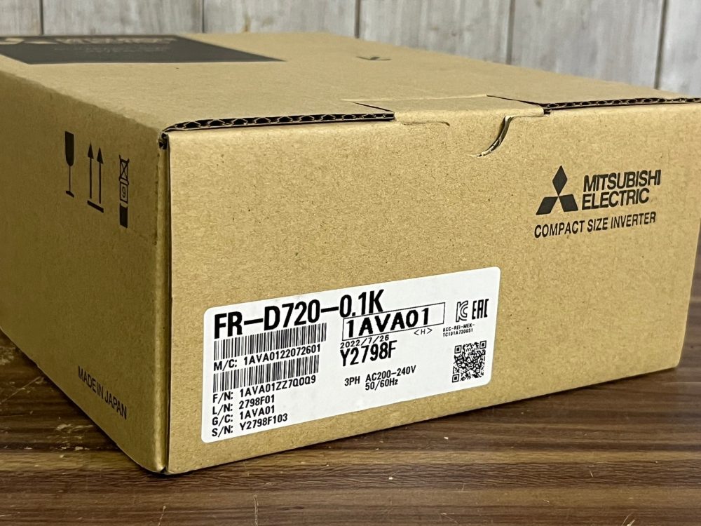 三菱電機 インバータ FREQROL FR-D720-0.1K