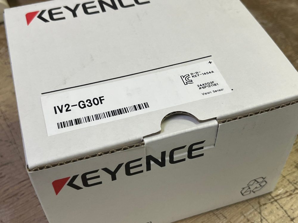 KEYENCE AI搭載 画像判別センサ IV2 シリーズ センサアンプ IV2-G30F