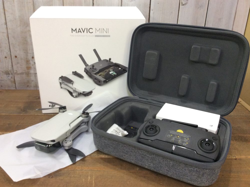 2023-10-26 DJI 2.7Kカメラドローン MAVIC MINI Fly More Combo