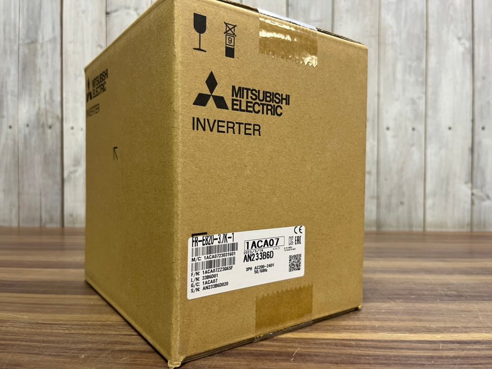 三菱電機 MITSUBISHI インバータ FR-E820-3.7K-1