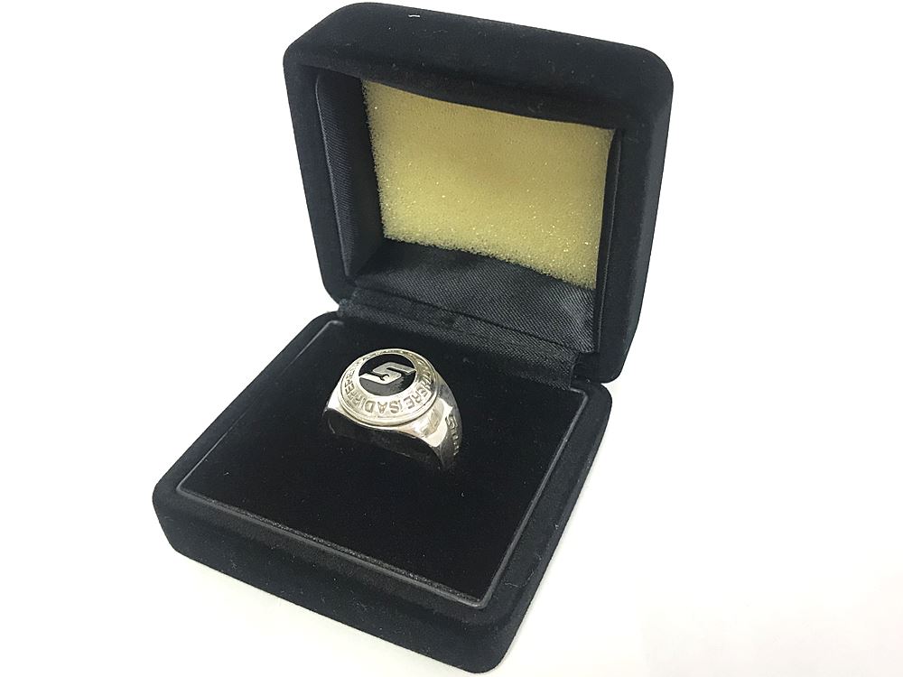 Snap-on スナップオン カレッジリング『 there is a difference』 SV925 中古品を宅配買取