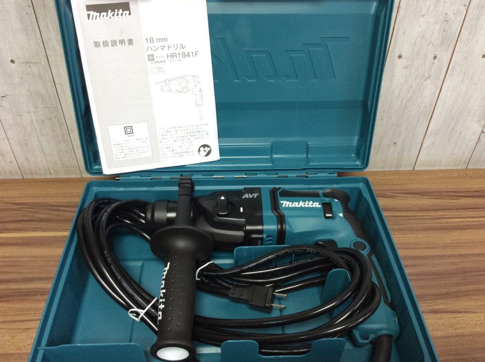 2023-11-23 makitaマキタ マキタ 18mm ハンマードリル SDSプラス HR1841F