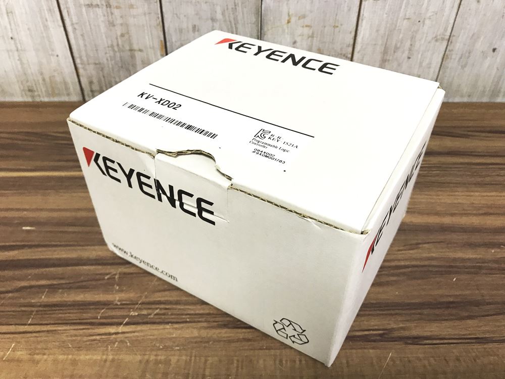 KEYENCE キーエンス KV-8000シリーズ データ活用ユニット KV-XD02 中古美品を宅配買取させて頂きました