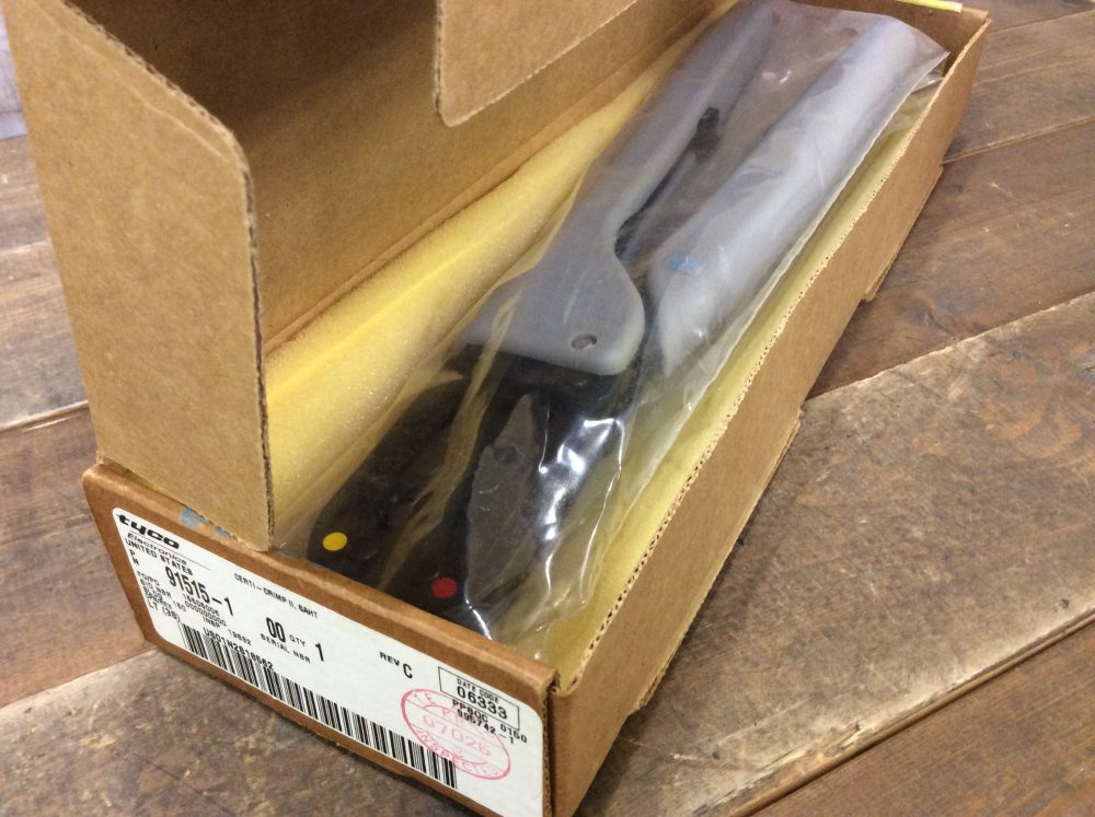 2023-12-24 TE Connectivity タイコ 圧着工具 91515-1