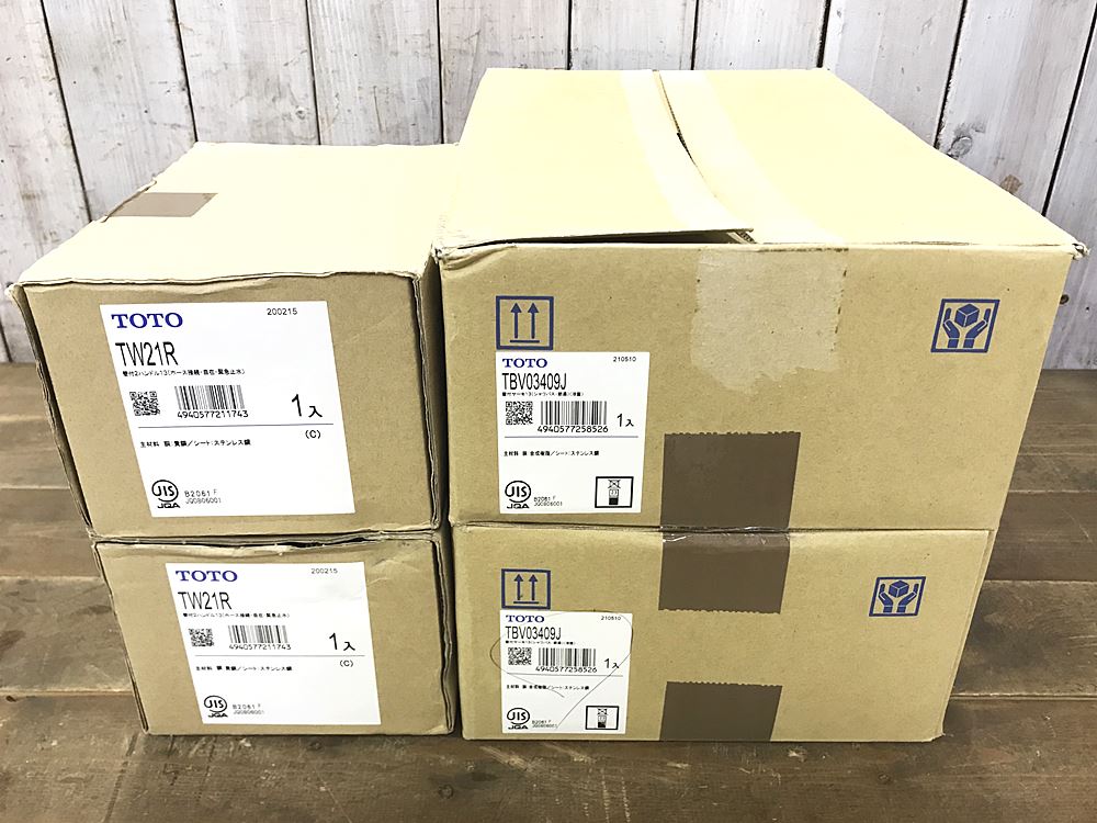 TOTO 壁付サーモスタット混合水栓（コンフォートウエーブ1モード） TBV03409J 未使用品を宅配買取させて頂きました！