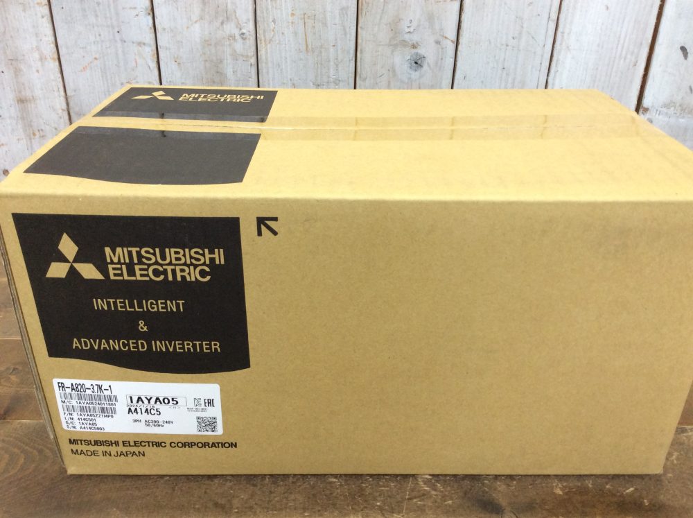 24-3-22 MITSUBISHI 三菱電機 インバータ FR-A820-3.7K-1