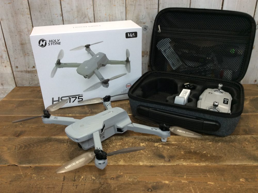 2024-04-19 Holy Stone ホーリーストーン ドローン カメラ付き GPS搭載 折り畳み式 HS175