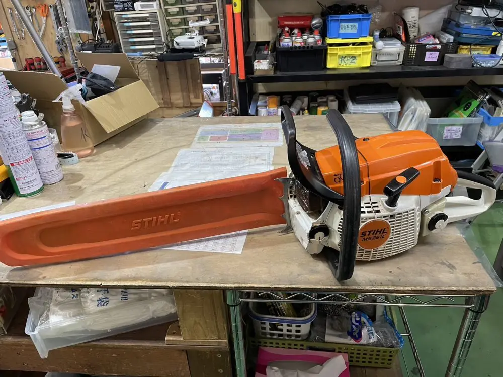【中古】【動作OK】【店頭引取限定】STIHL スチール エンジン式チェーンソー MS261C-MVW 99,000円（税込） 磐田インター店】STIHL スチール エンジンチェーンソー MS261C 中古品